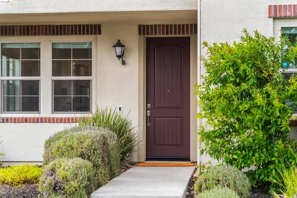 1502 Flagship Dr, Vallejo, CA 94592