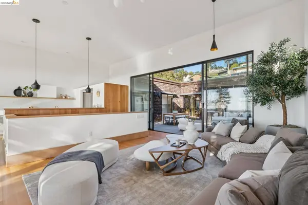 935 Hilldale Ave, Berkeley, CA 94708