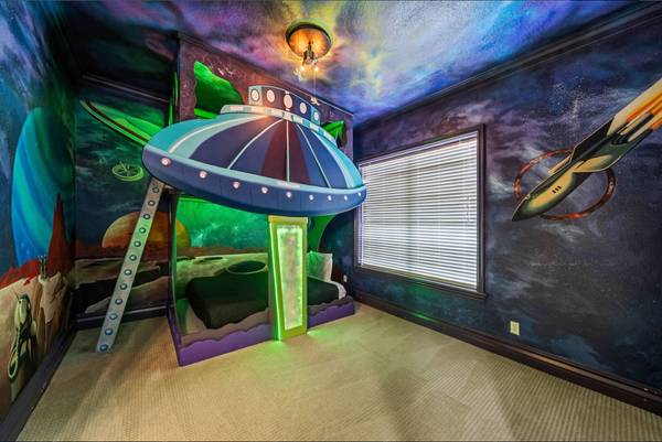 Kissimmee, FL 34747-6408,304 Muirfield Loop