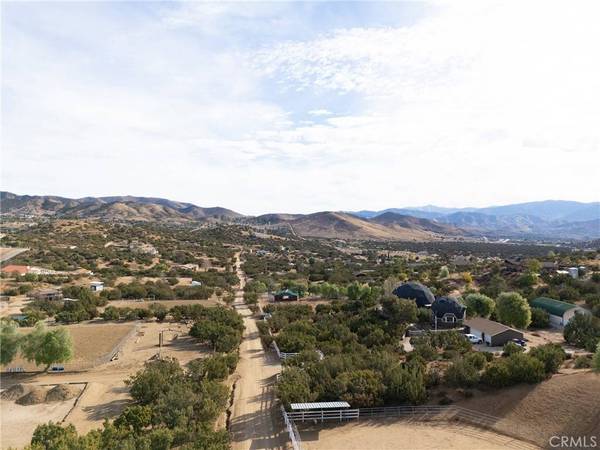6535 Juniper Crest RD, Agua Dulce, CA 91390