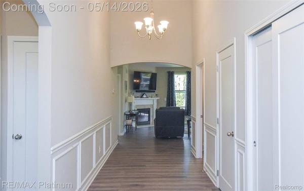 3003 Bogues View DR, Oceola Township, MI 48843