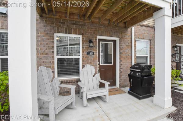 199 Katie LN, Brighton, MI 48116