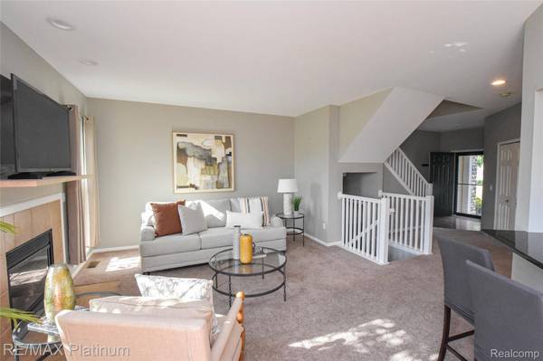 1661 Sanctuary CIR, Oceola Township, MI 48855