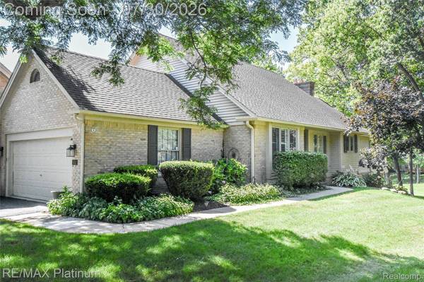4532 Golf View DR