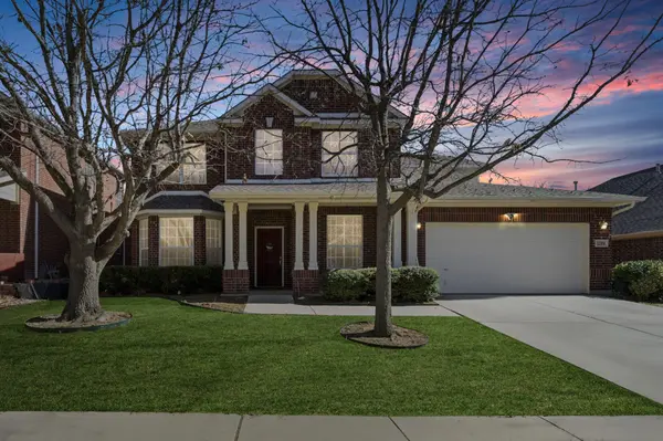 Just Listed: Pool Home in Villages of Woodland Springs - Fort Worth, TX,Shawna Martinez