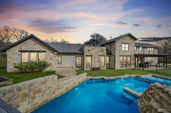 Just Listed: Custom Estate on 2.4 Acres in Hickory Creek TX,Shawna Martinez