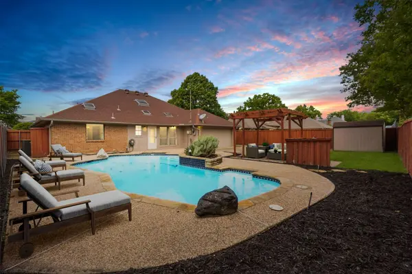 Price Improvement: Single Story Pool Home with No HOA in Murphy TX Now Offered at $465,000