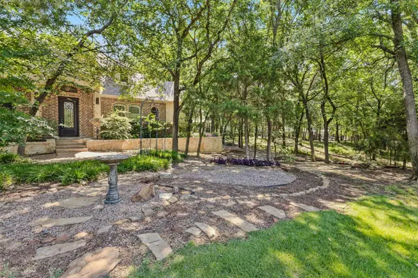 feature image of Just Listed: Renovated 1-Acre Estate Near Lake Lewisville in Oak Point TX