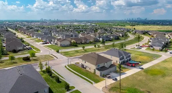 feature image of Moving to Ponder TX — What Nobody Tells You About Small Town Living Near Denton