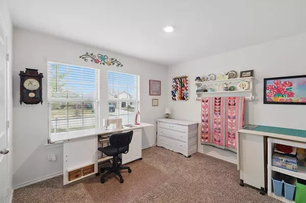 904 Euston Street, Denton, TX 76209