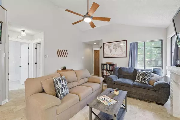 2404 Sendero Trail, Lewisville, TX 75067