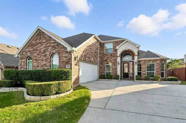 4216 Red Wolfe Road, Denton, TX 76208