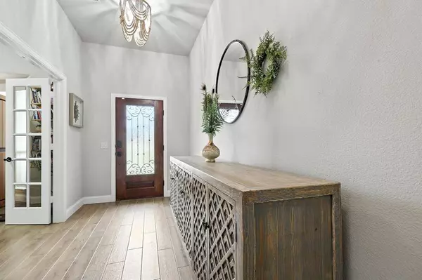 5801 New Ballinger Drive, Denton, TX 76226