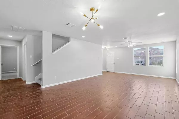 1941 Copper Mountain Drive, Fort Worth, TX 76247