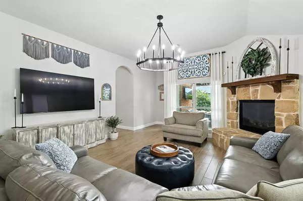 5801 New Ballinger Drive, Denton, TX 76226