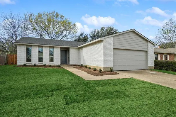 4016 Bristlecone Lane, Fort Worth, TX 76137