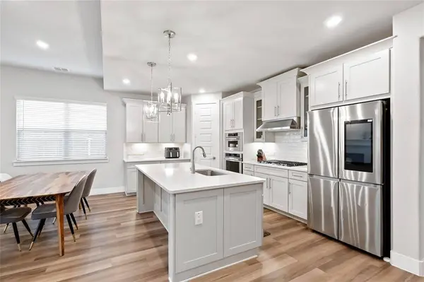 7325 Bronco Bluff, Sachse, TX 75048