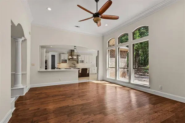 950 Garnet Cove, Oak Point, TX 75068