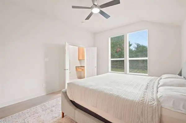219 Southpeak Lane, Ponder, TX 76259