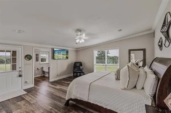 339 Colwell Road, Forestburg, TX 76239