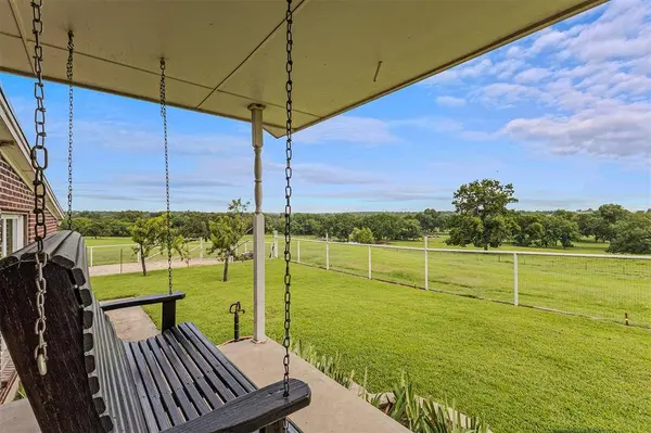 339 Colwell Road, Forestburg, TX 76239