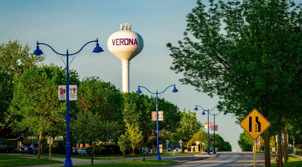 feature image of How Fast Are Homes Selling in Verona, WI? (December 2025)