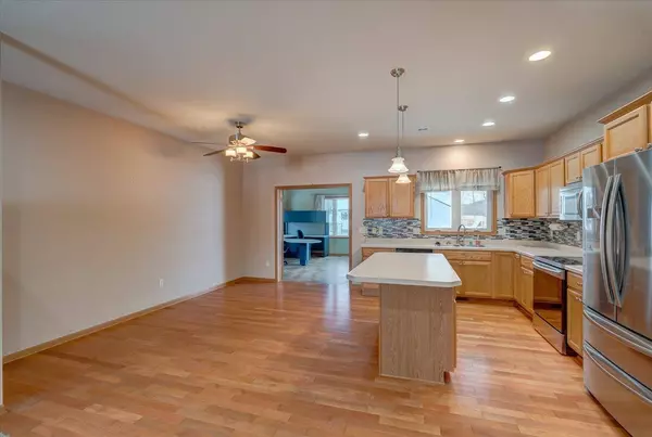 705 Prairie Lane, Mazomanie, WI 53560