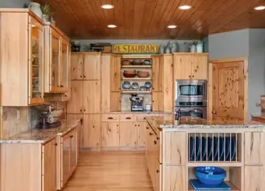 E9512 Freedom Rd, North Freedom, WI 53951-9508