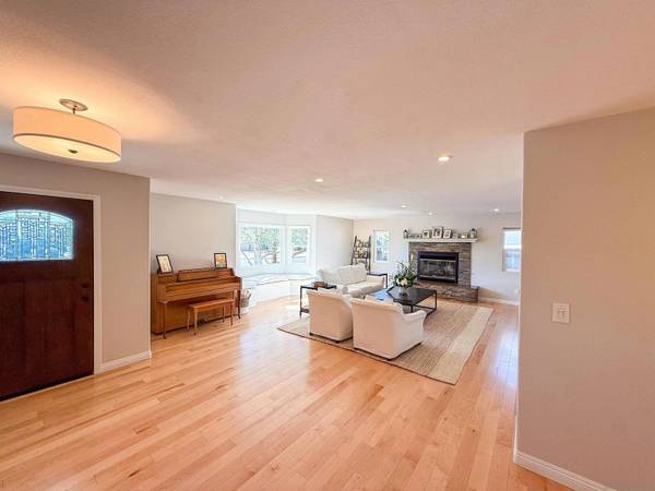 5257 Cole, San Diego, CA 92117
