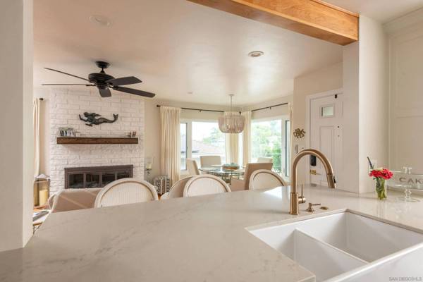 3435 Udall St, San Diego, CA 92106