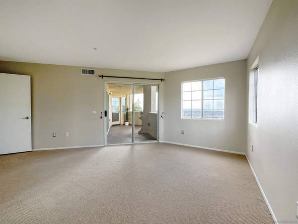 11285 Affinity Ct #124, San Diego, CA 92131