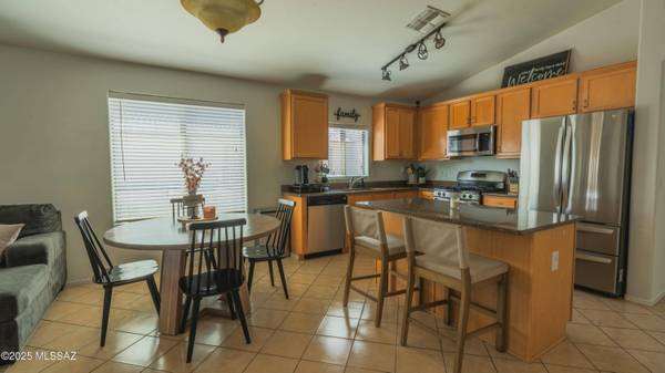 12596 N Skoda Drive, Marana, AZ 85653