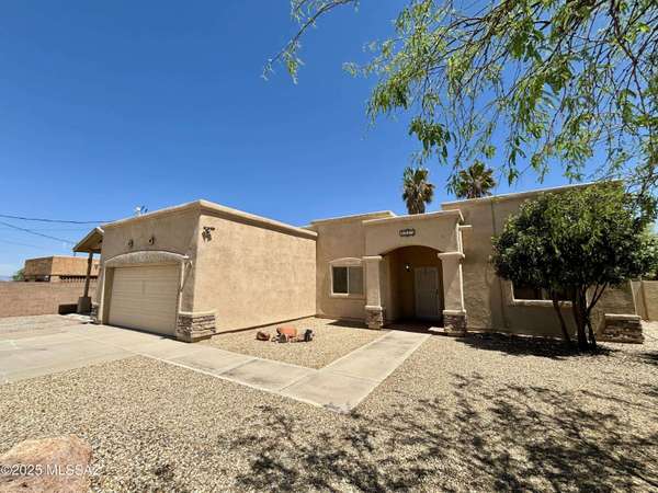 1415 Via Merida, Rio Rico, AZ 85648