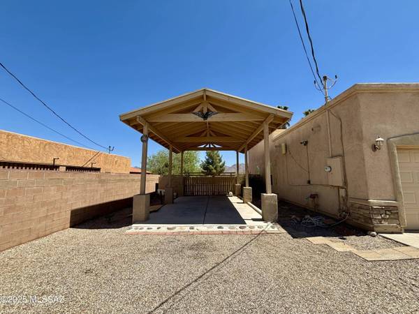 1415 Via Merida, Rio Rico, AZ 85648