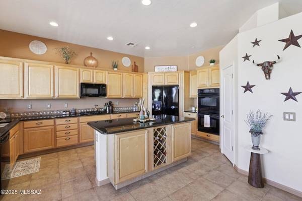 16567 S Saguaro View Lane, Vail, AZ 85641