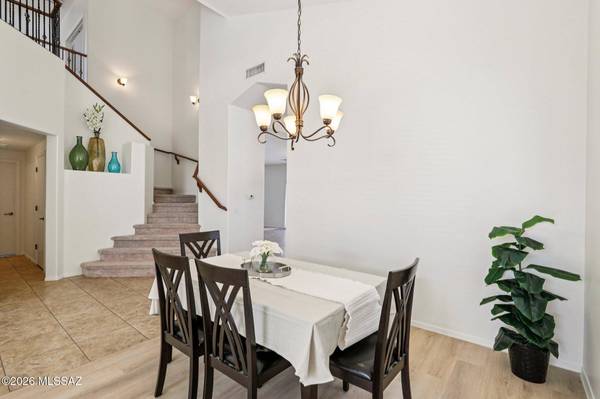 11372 W Smooth Pumice Street, Marana, AZ 85658