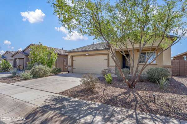 35114 S Iron Jaw Drive, Red Rock, AZ 85145