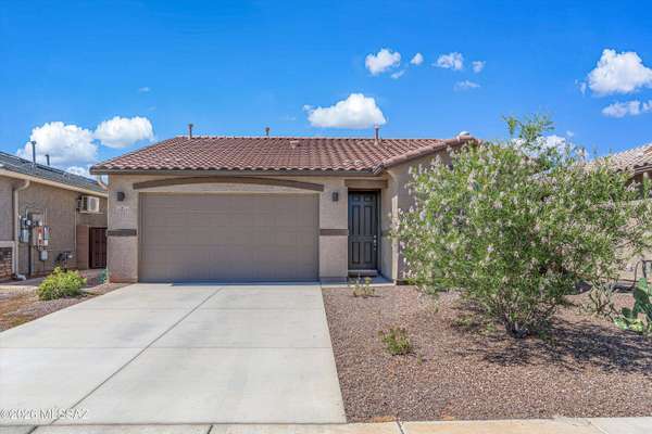 21727 E Holstein Way, Red Rock, AZ 85145