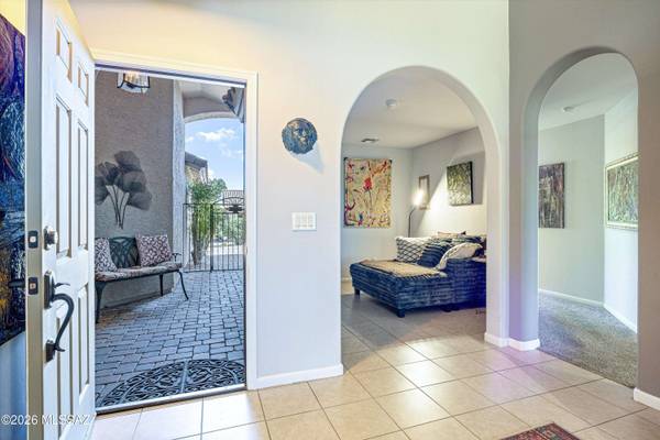 2248 E Desert Squirrel Ct, Green Valley, AZ 85614