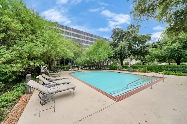 5050 Ambassador WAY #306, Houston, TX 77056