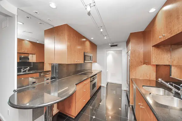 5050 Ambassador WAY #306, Houston, TX 77056