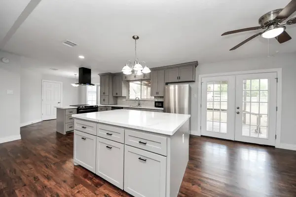 16310 N Mist DR, Houston, TX 77073