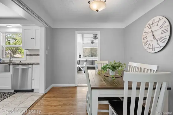 2925 Benjamin AVE, Royal Oak, MI 48073