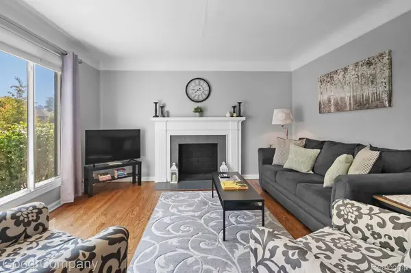 2925 Benjamin AVE, Royal Oak, MI 48073