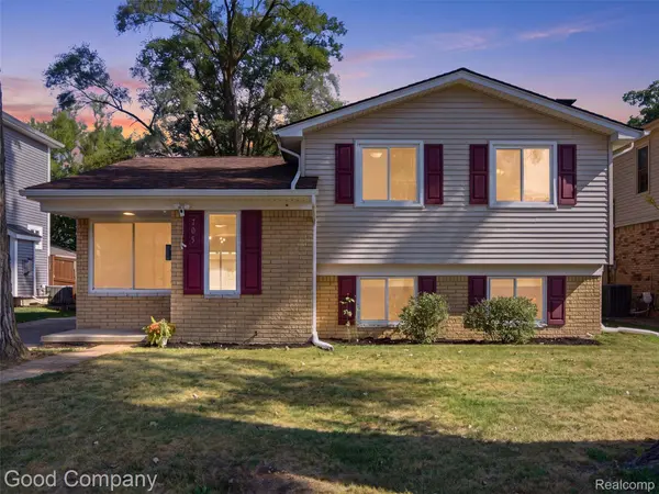 705 Millard AVE