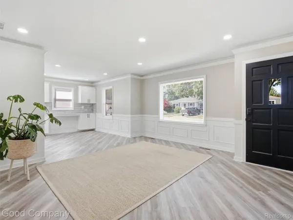 1112 Millard AVE, Royal Oak, MI 48073