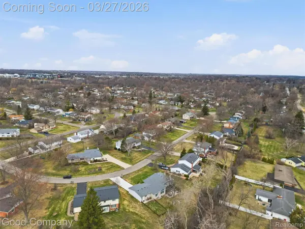 7371 Edinborough, West Bloomfield Charter Township, MI 48322