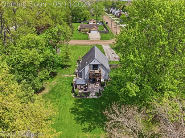 3392 Grant RD, Rochester Hills, MI 48309