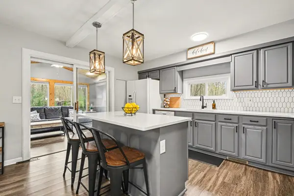 5728 Ethelwin Ave NE, Belmont, MI 49306-9755