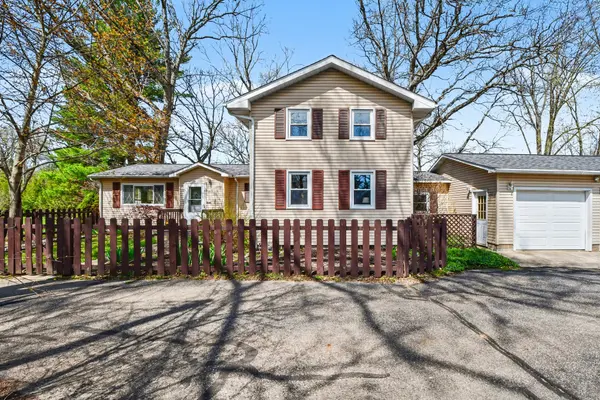 5728 Ethelwin Ave NE, Belmont, MI 49306-9755